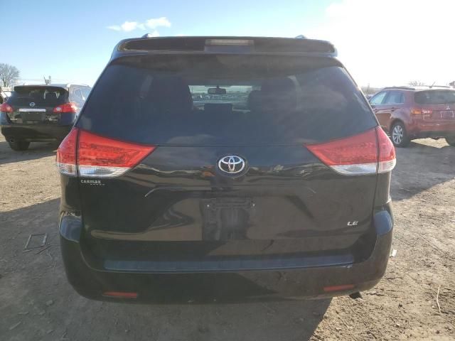 2014 Toyota Sienna LE