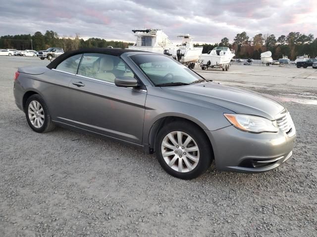 2013 Chrysler 200 Touring