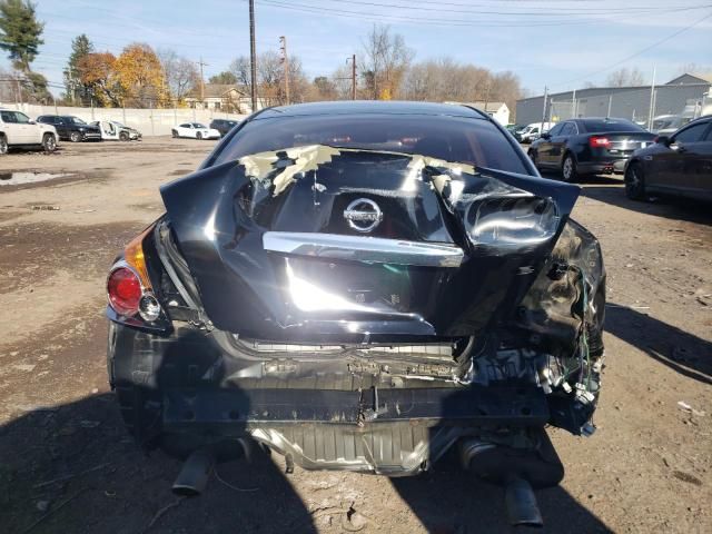 2010 Nissan Altima Base