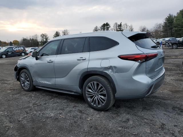 2022 Toyota Highlander Hybrid Platinum