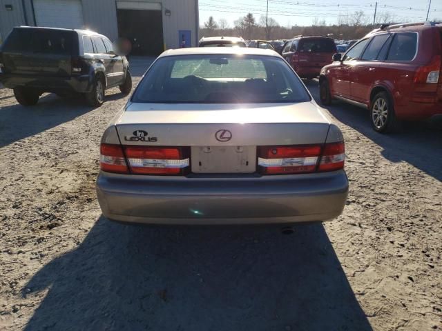 2000 Lexus ES 300