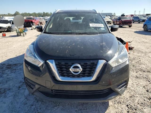 2019 Nissan Kicks S