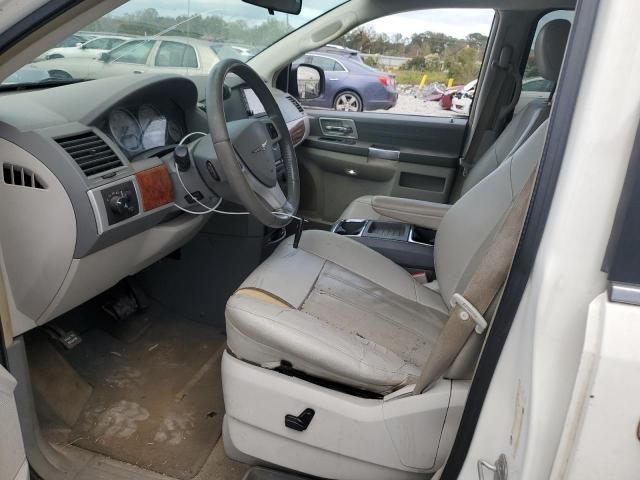 2008 Chrysler Town & Country Touring