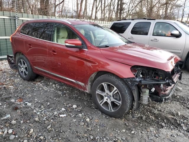 2015 Volvo XC60 T6 Platinum