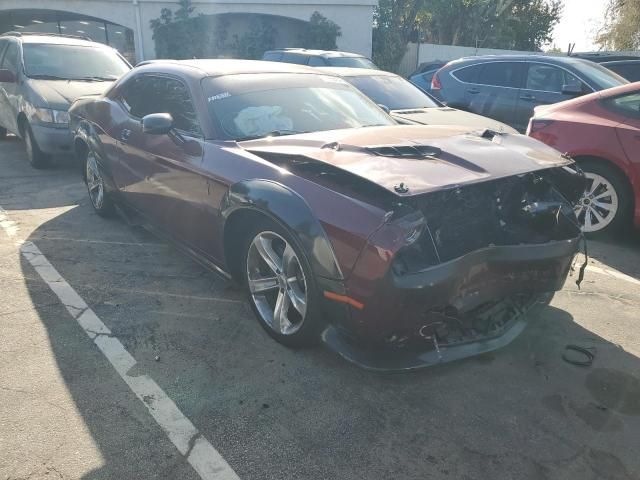 2017 Dodge Challenger SXT