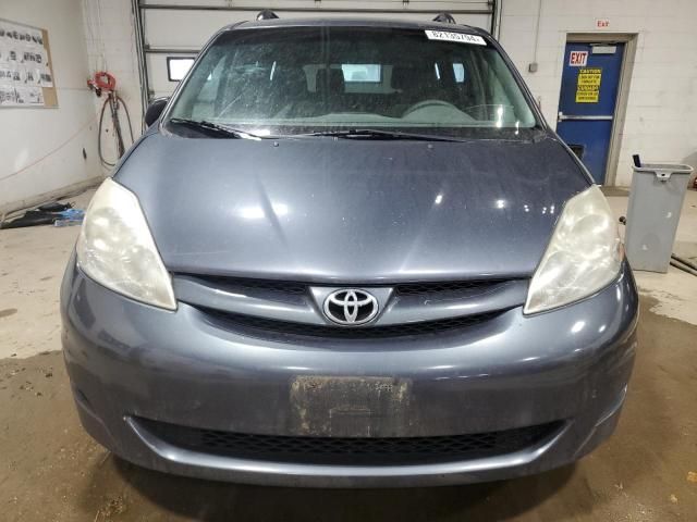 2008 Toyota Sienna CE