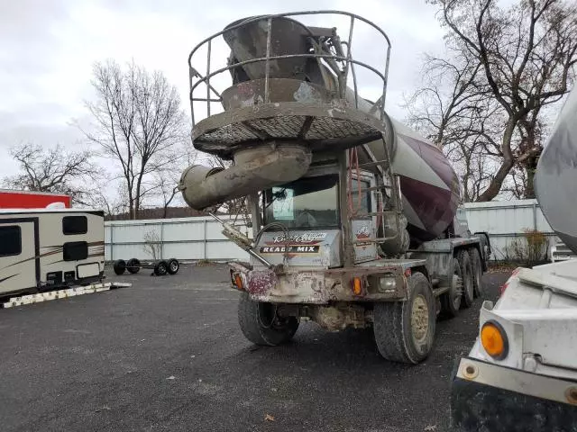 2004 Advance Mixer Advance Mixer