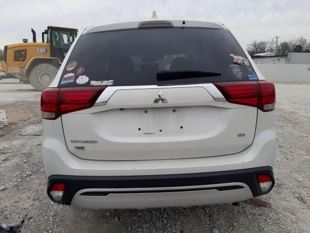 2020 Mitsubishi Outlander SE