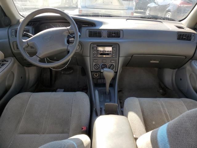 2001 Toyota Camry CE