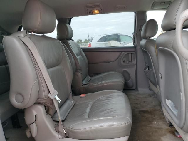 2006 Toyota Sienna CE