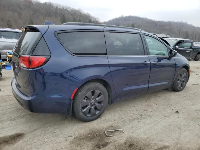 2019 Chrysler Pacifica Hybrid Limited