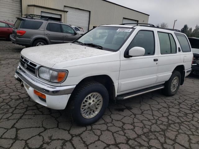 1997 Nissan Pathfinder LE