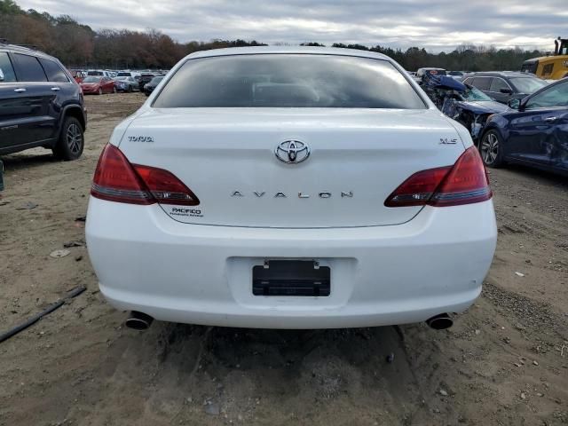 2008 Toyota Avalon XL