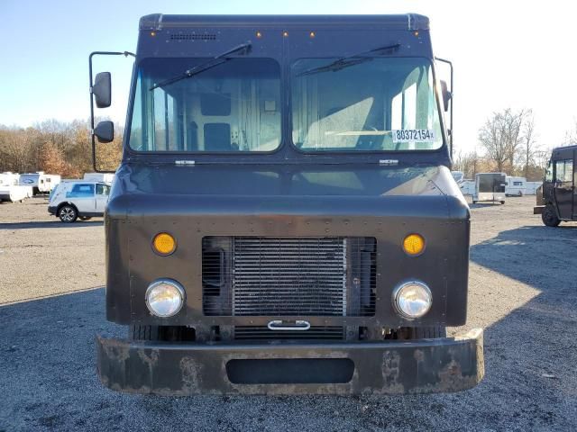 2009 Freightliner Chassis M Line WALK-IN Van