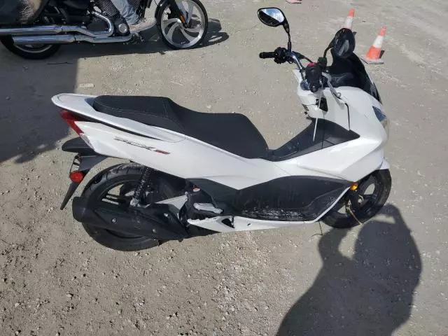 2017 Honda PCX 150