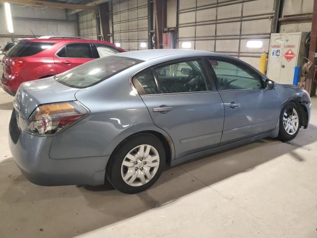 2010 Nissan Altima Base