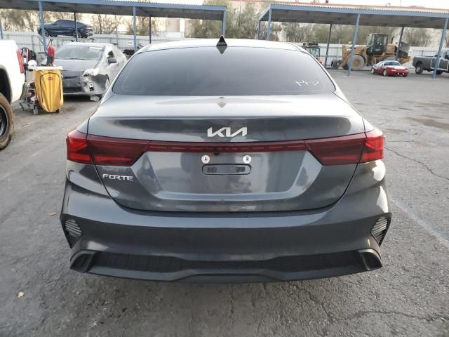 2023 KIA Forte LX