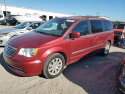 Lots with Bids for sale at auction: 2013 Chrysler Town & Country Touring