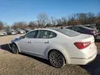 2014 KIA Cadenza Premium