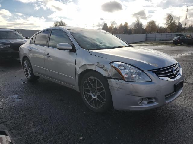 2010 Nissan Altima Base