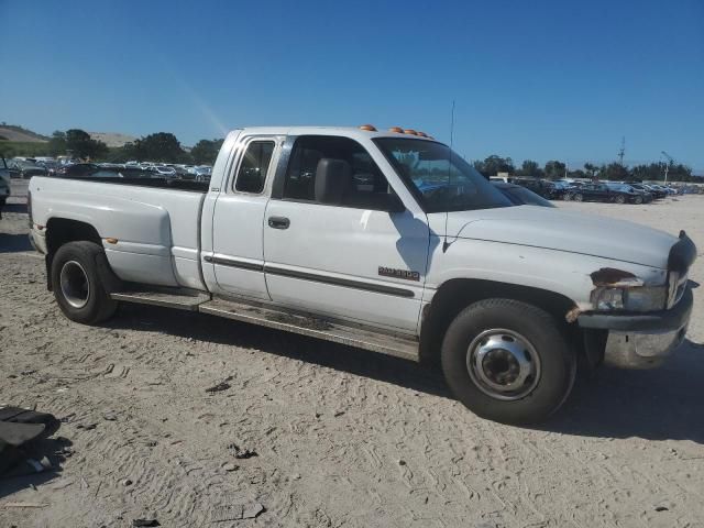 2000 Dodge RAM 3500