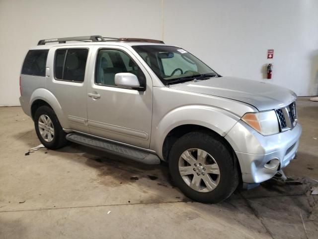 2006 Nissan Pathfinder LE