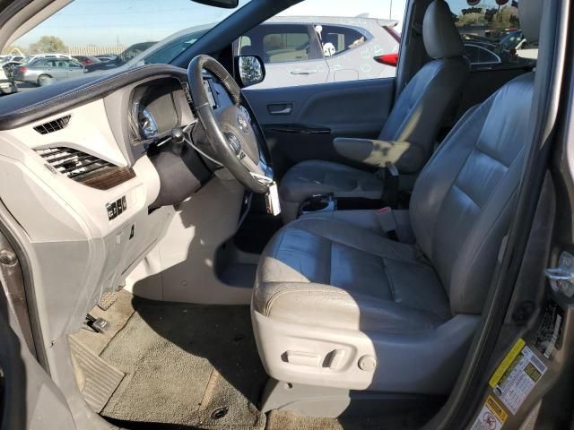 2015 Toyota Sienna XLE