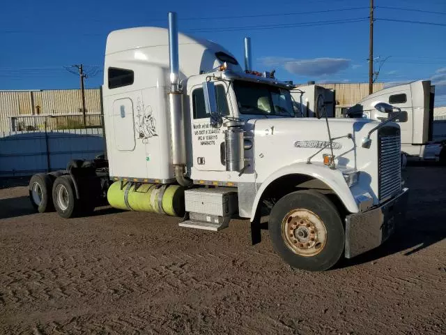 1992 Freightliner Conventional FLD120