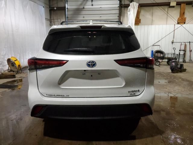 2022 Toyota Highlander Hybrid XLE