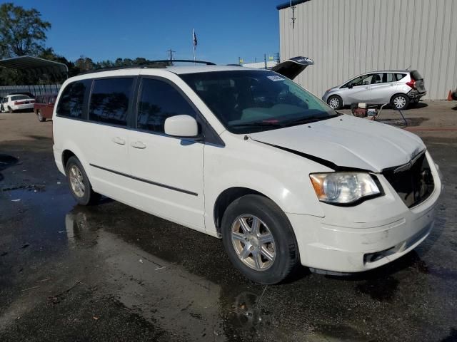 2010 Chrysler Town & Country Touring