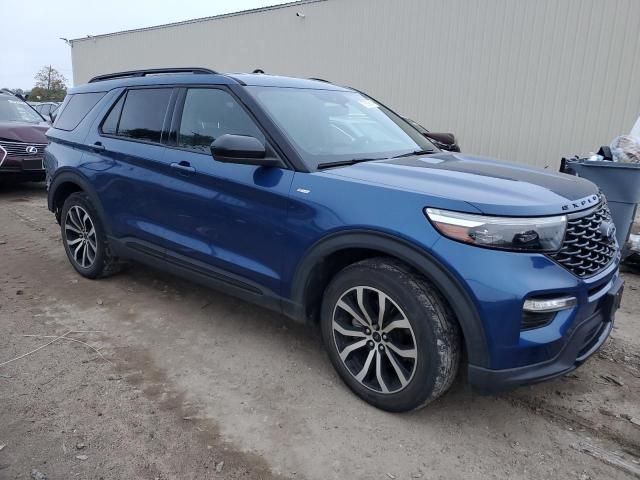 2022 Ford Explorer ST-Line