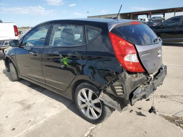 2012 Hyundai Accent GLS