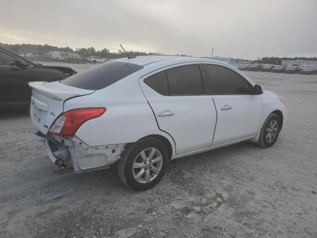 2013 Nissan Versa S