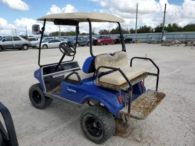 2000 Ezgo Golf Cart