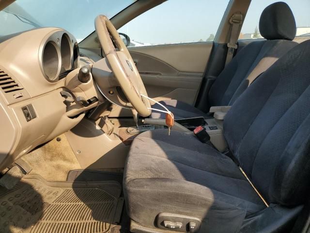 2004 Nissan Altima Base