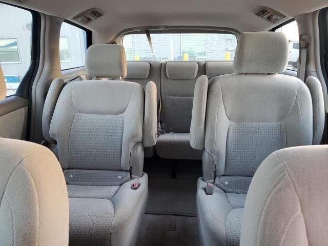 2006 Toyota Sienna CE