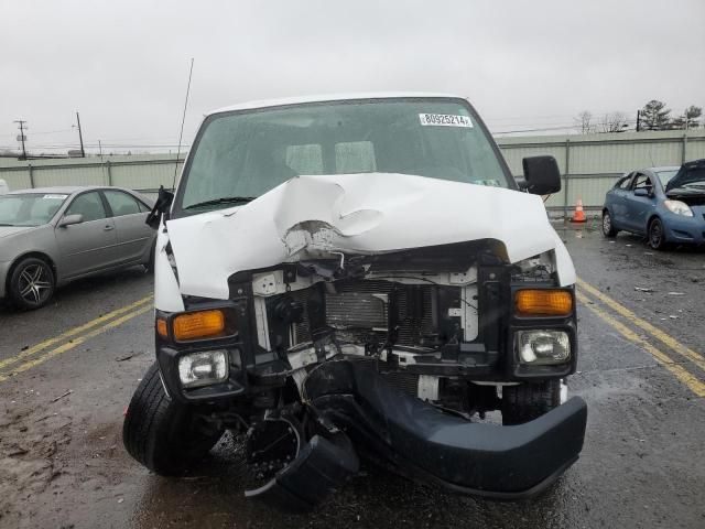 2014 Ford Econoline E250 Van