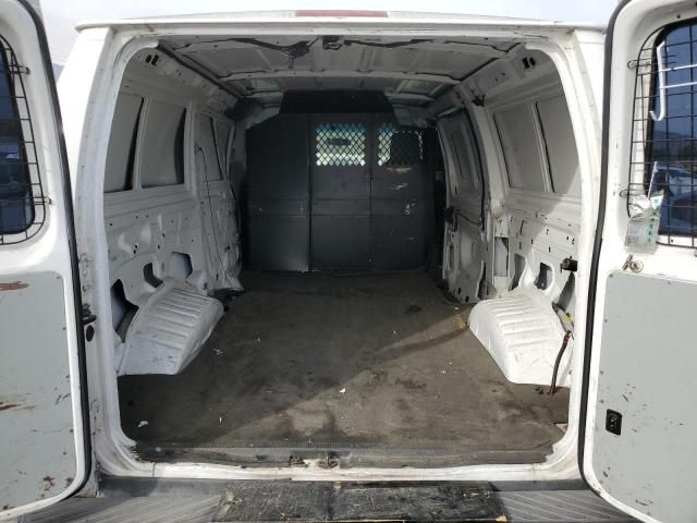 2010 Ford Econoline E150 Van