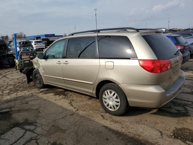 2010 Toyota Sienna CE