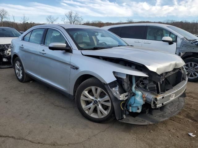 2011 Ford Taurus SEL