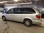 2005 Chrysler Town & Country Limited