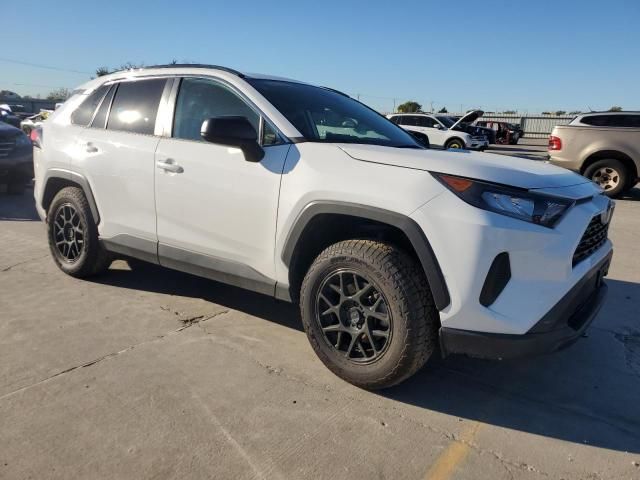 2020 Toyota Rav4 LE