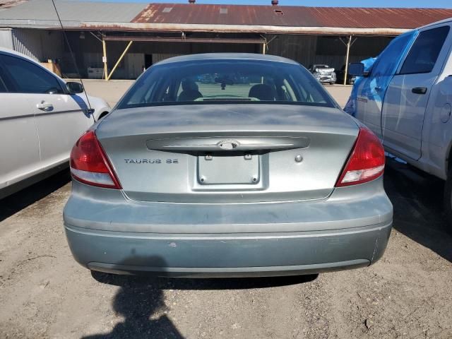 2006 Ford Taurus SE