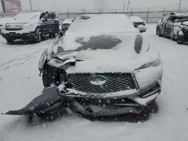 2018 Infiniti Q60 Luxe 300