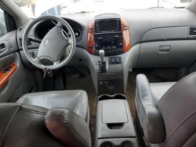 2006 Toyota Sienna XLE