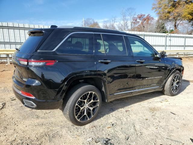 2022 Jeep Grand Cherokee Summit