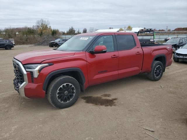 2022 Toyota Tundra Crewmax SR5