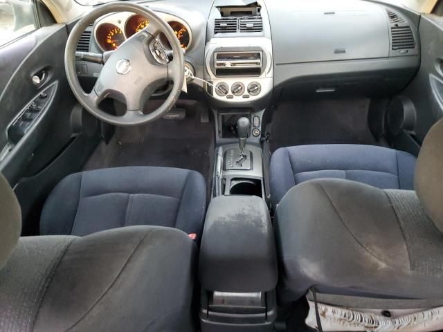 2003 Nissan Altima Base