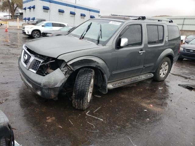 2005 Nissan Pathfinder LE