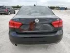 2014 Volkswagen Passat S